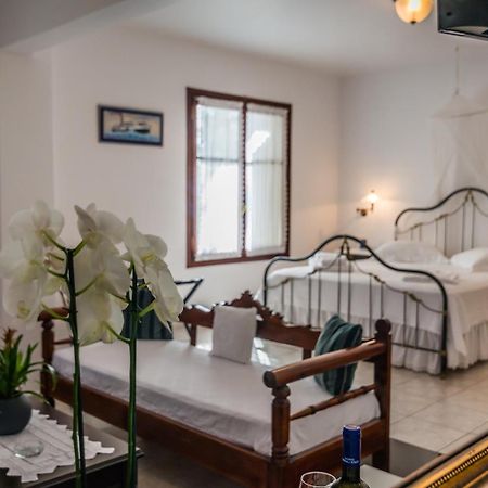 Villa Notos Adamantas  Luaran gambar