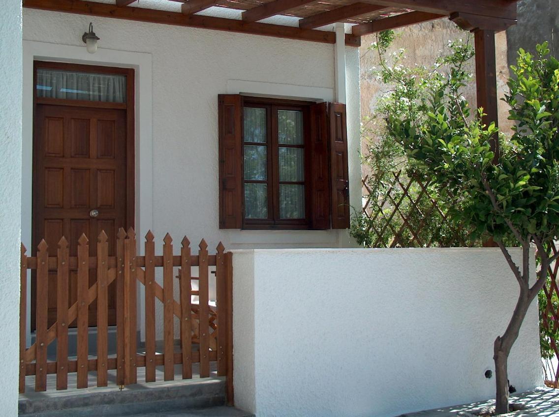 Villa Notos Adamantas  Luaran gambar